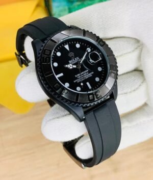 Rolex submariner black strap with black dial and date just