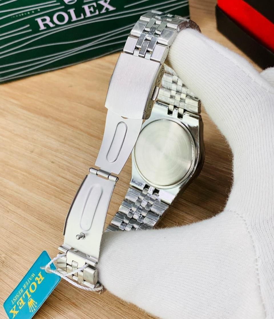 Rolex Land Deweller silver chain and black with date function - Image 3